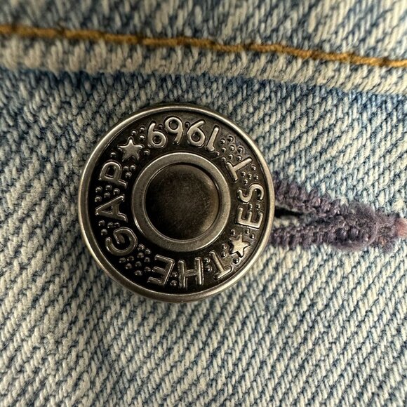 Vintage Gap Denim Jacket Light Wash Size XL Classic Style Womens Outerwear - Picture 4 of 9